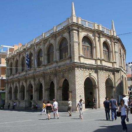 Archipelagos Apt In The Heart Of The City Heraklion  Exterior photo